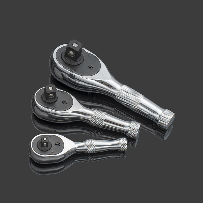 Mini ratchet wrench